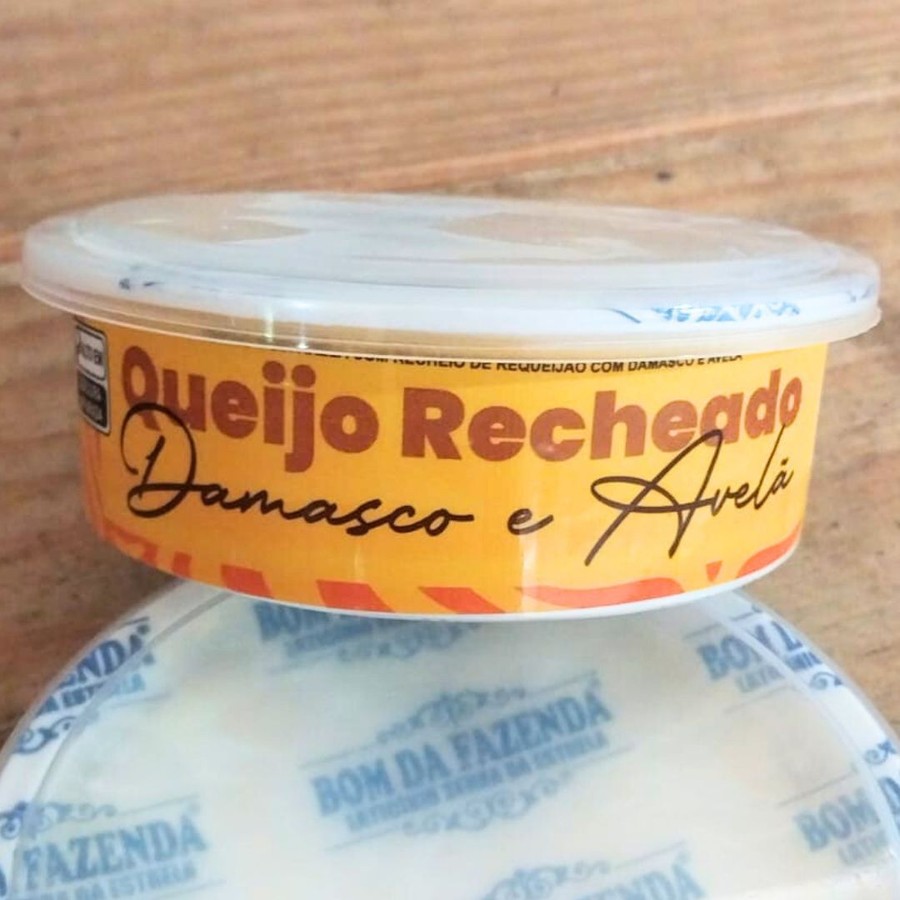 Queijo Trufado Bom Da Fazenda Metade - Damasco e Avelã